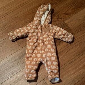 Wonder Nation Tan Rainbow Kids Footie